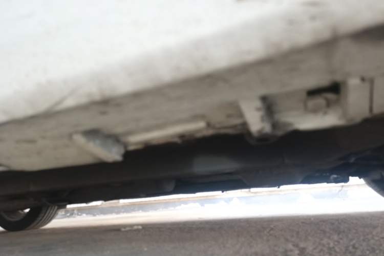 Used Bestune B70 2014 2.0L automatic luxury version Chassis Front Right