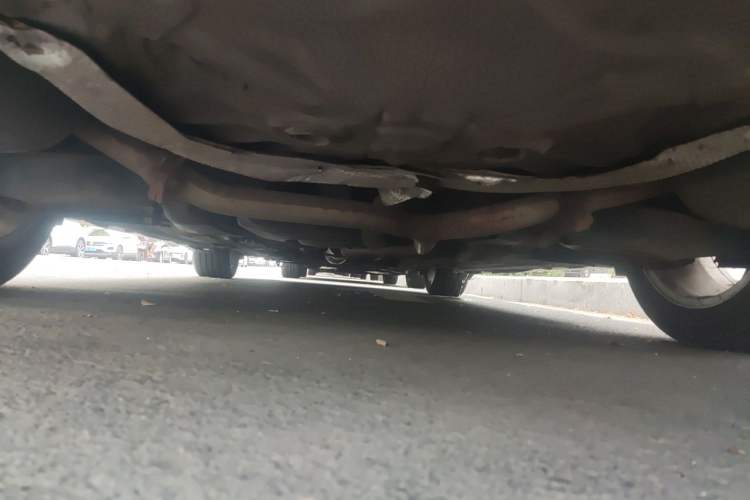 Used Bestune B70 2014 2.0L automatic comfort version Chassis Rear