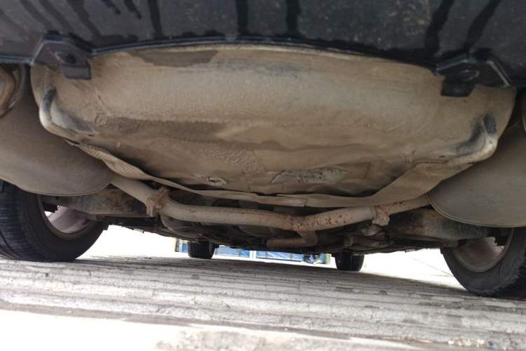 Used Bestune B70 2014 2.0L automatic comfort version Chassis Rear