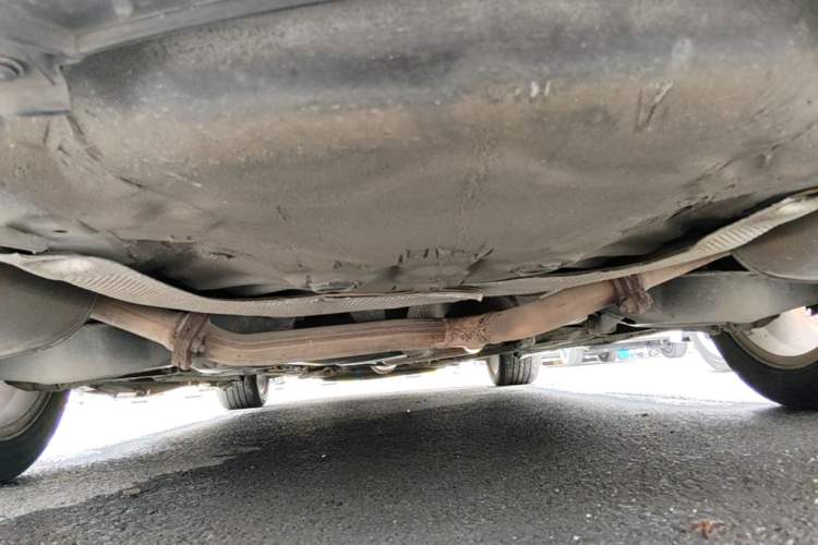Used Bestune B70 2014 2.0L automatic luxury version Chassis Rear