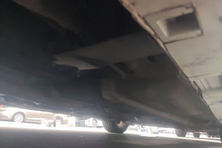 Used Bestune B70 2014 2.0L automatic comfort version Chassis Rear Right