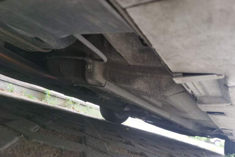 Used Bestune B70 2014 2.0L automatic comfort version Chassis Rear Right