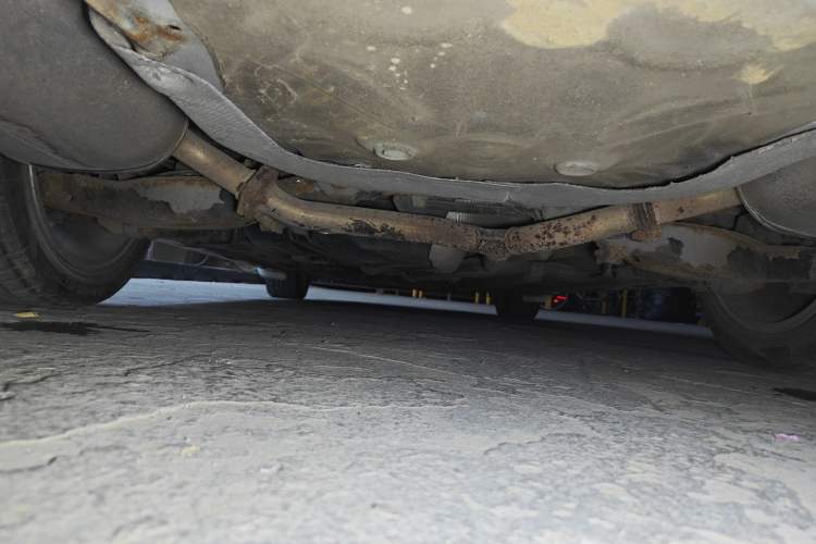 Used Bestune B70 2014 2.0L automatic luxury version Chassis Rear