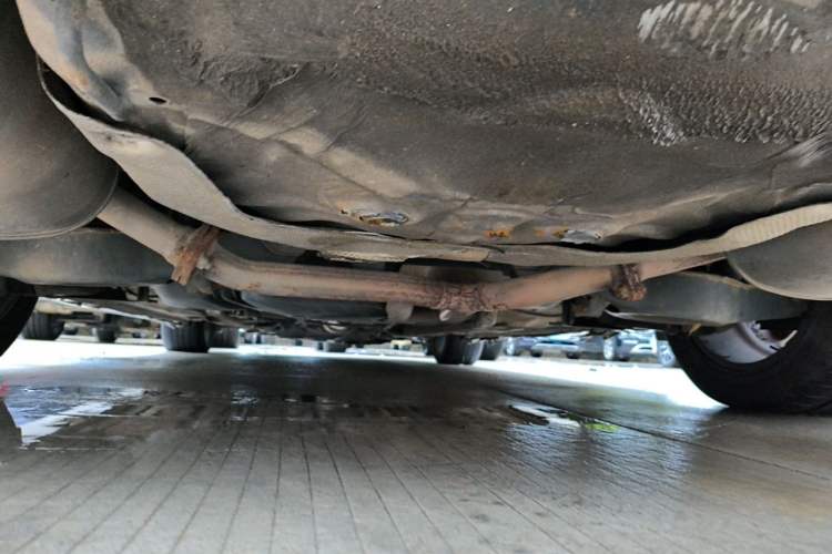 Used Bestune B70 2014 1.8T Automatic Sport Luxury Model Chassis Rear
