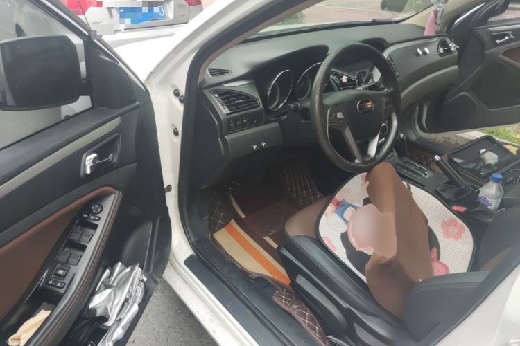 Used Bestune B70 2014 2.0L automatic comfort version Driver Seat
