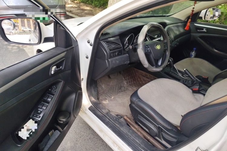 Used Bestune B70 2014 2.0L automatic comfort version Driver Seat