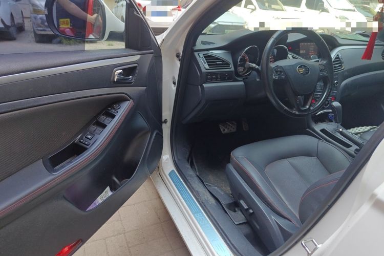 Used Bestune B70 2014 1.8T Automatic Sport Premium Edition Driver Seat