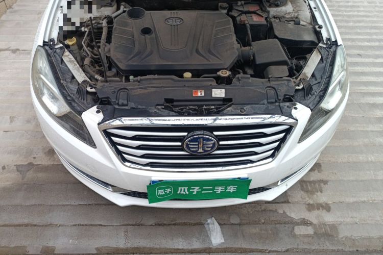 Used Bestune B70 2014 2.0L automatic comfort version Engine Bay