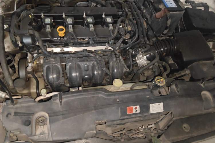 Used Bestune B70 2014 2.0L automatic luxury version Engine Bay