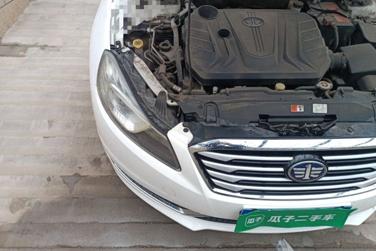 Used Bestune B70 2014 2.0L automatic comfort version Engine Bay Right