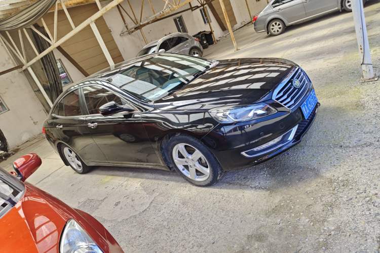 Used Bestune B70 2014 2.0L manual luxury version Exterior 2