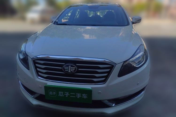 Used Bestune B70 2014 2.0L manual luxury version Front
