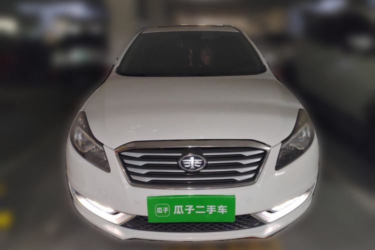 Used Bestune B70 2014 2.0L automatic luxury version Front