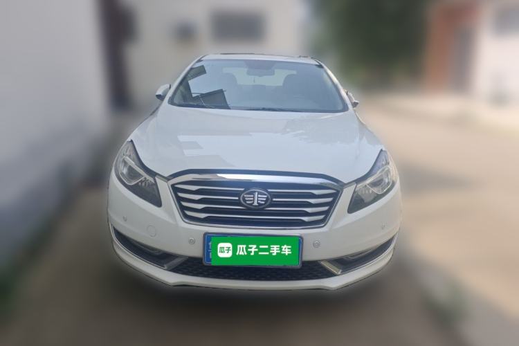 Used Bestune B70 2014 2.0L manual luxury version Front