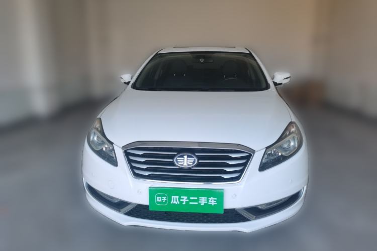 Used Bestune B70 2014 2.0L automatic luxury version Front