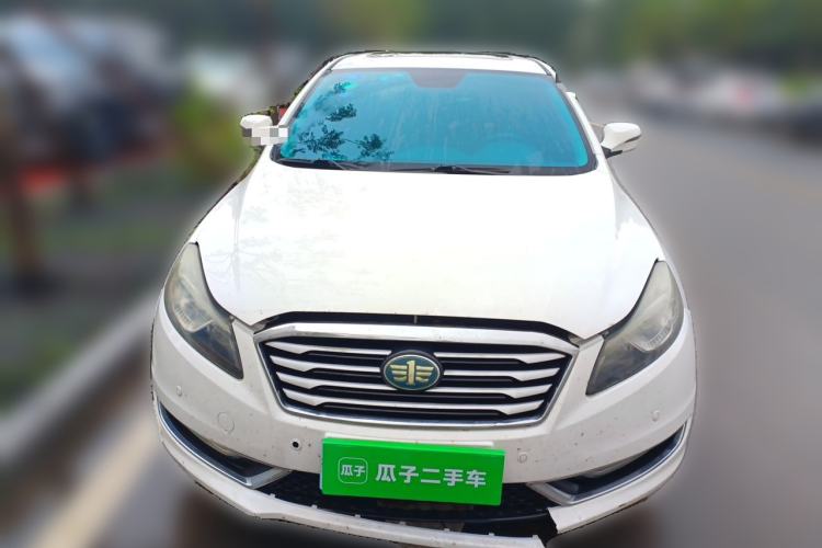 Used Bestune B70 2014 2.0L manual luxury version Front