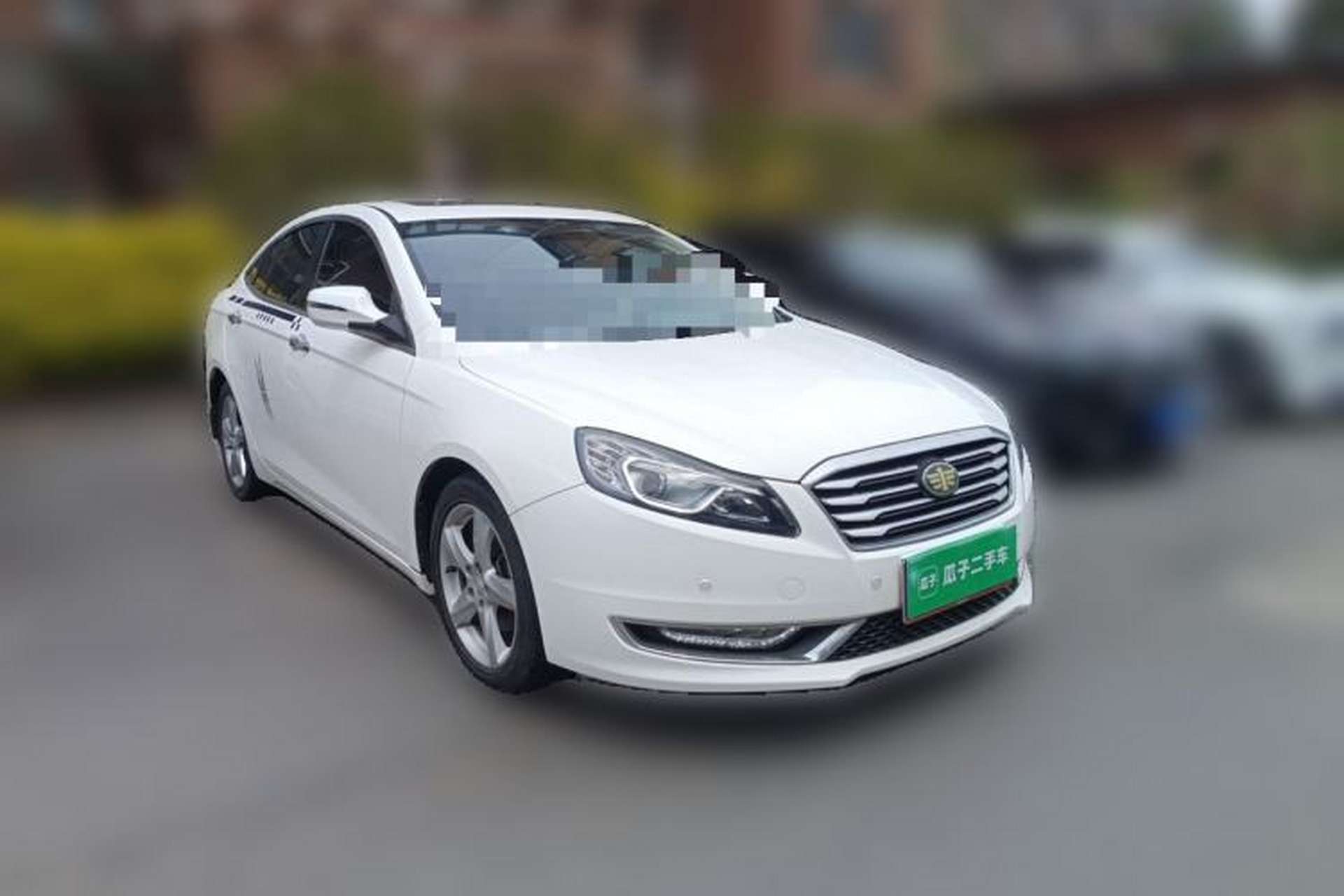 Used Bestune B70 2014 2.0L automatic luxury version Front Right 45 Deg