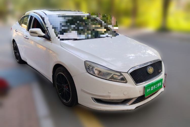 Used Bestune B70 2014 2.0L manual luxury version Front Right 45 Deg