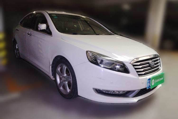 Used Bestune B70 2014 2.0L automatic luxury version Front Right 45 Deg