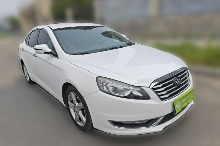 Used Bestune B70 2014 2.0L automatic comfort version Front Right 45 Deg