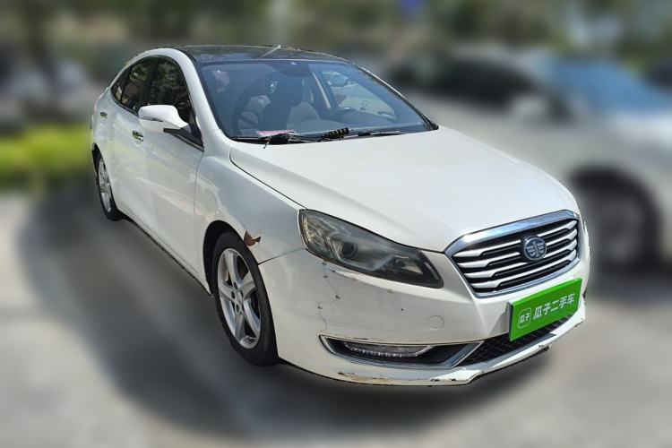 Used Bestune B70 2014 2.0L automatic comfort version Front Right 45 Deg
