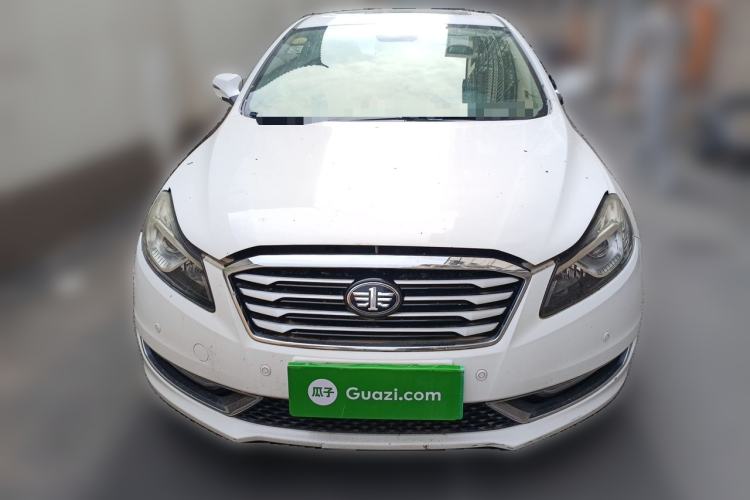 Used Bestune B70 2014 2.0L manual luxury version Front