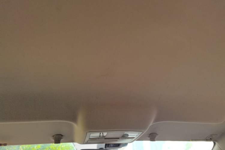 Used Bestune B70 2014 2.0L automatic comfort version Headliner