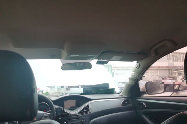 Used Bestune B70 2014 2.0L automatic comfort version Headliner