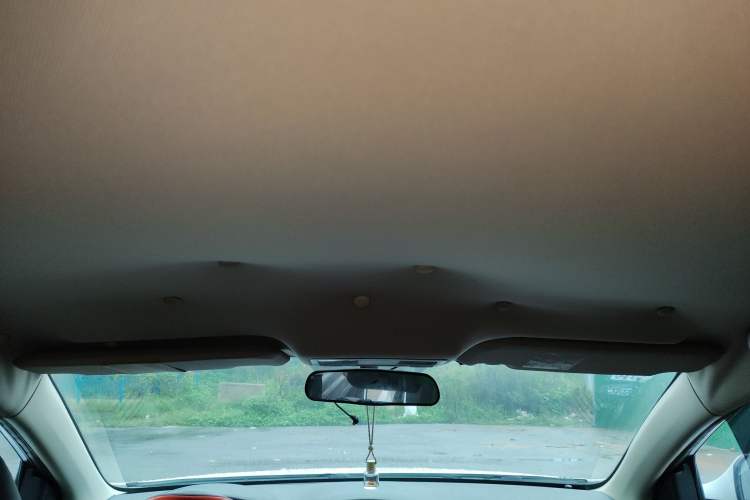 Used Bestune B70 2014 2.0L automatic comfort version Headliner