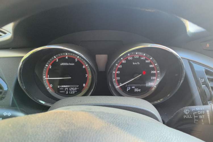 Used Bestune B70 2014 2.0L automatic comfort version Instrument Cluster