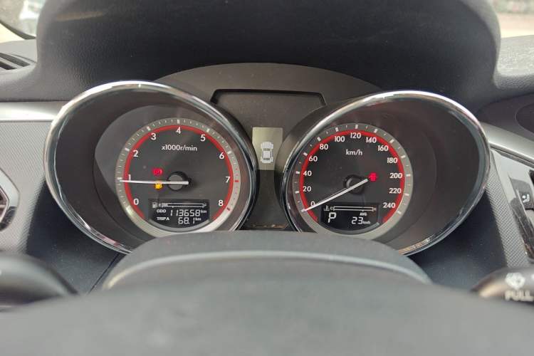 Used Bestune B70 2014 2.0L automatic luxury version Instrument Cluster