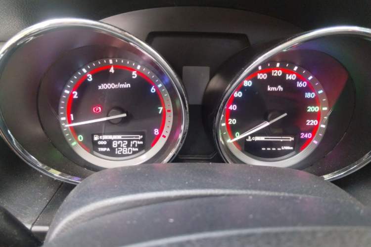 Used Bestune B70 2014 2.0L manual luxury version Instrument Cluster