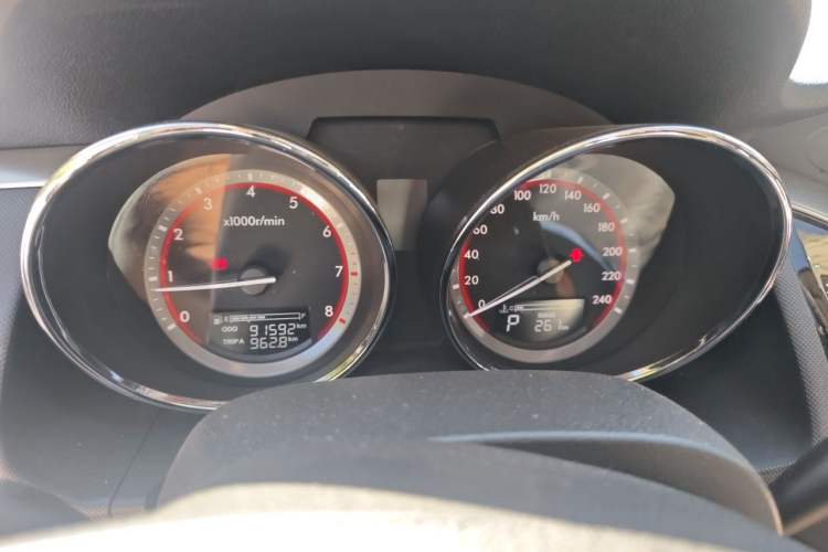 Used Bestune B70 2014 2.0L automatic comfort version Instrument Cluster
