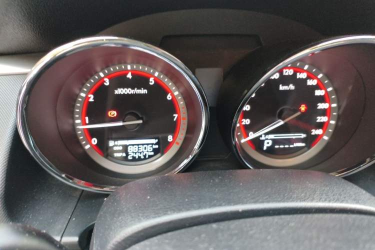 Used Bestune B70 2014 2.0L automatic comfort version Instrument Cluster