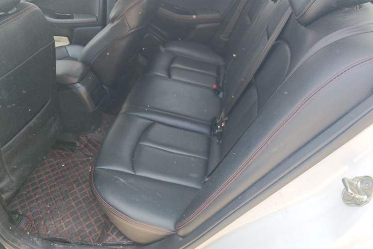 Used Bestune B70 2014 2.0L automatic comfort version Left Rear Seat