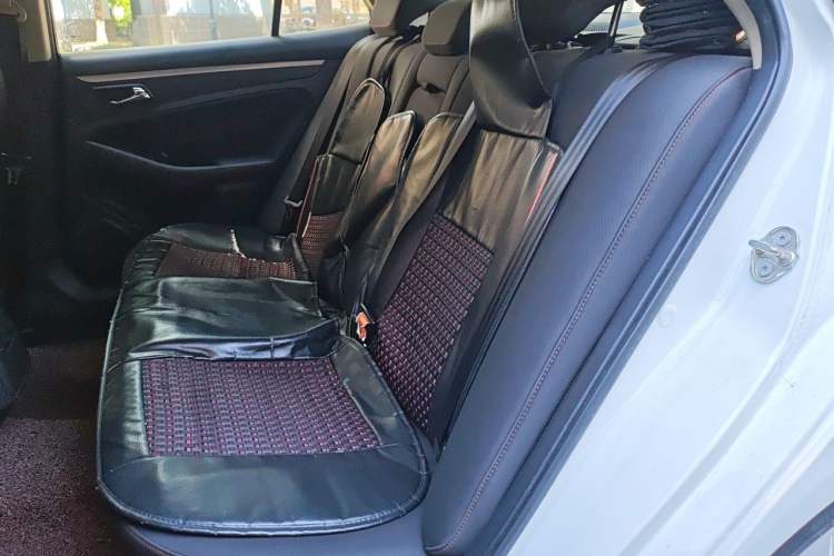 Used Bestune B70 2014 2.0L automatic comfort version Left Rear Seat