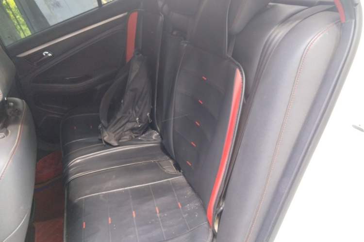 Used Bestune B70 2014 2.0L manual luxury version Left Rear Seat