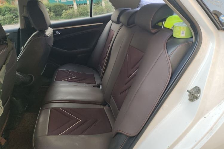 Used Bestune B70 2014 2.0L manual luxury version Left Rear Seat