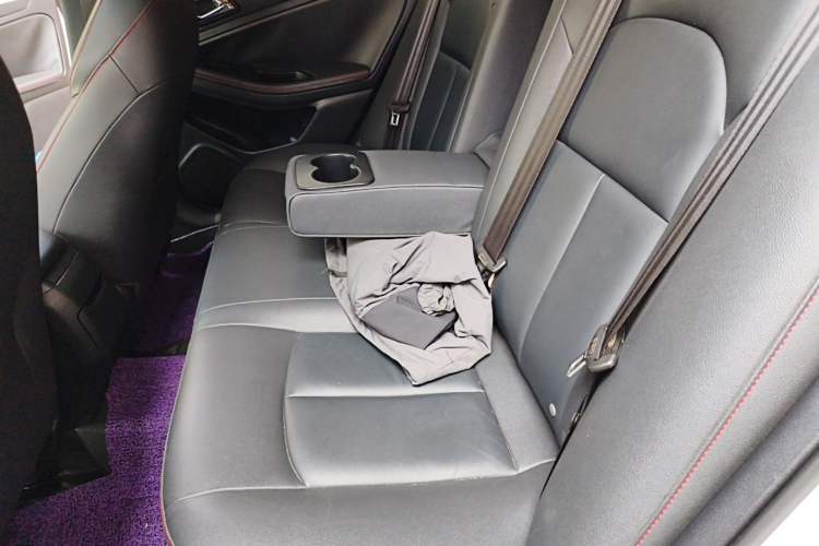 Used Bestune B70 2014 2.0L manual luxury version Left Rear Seat