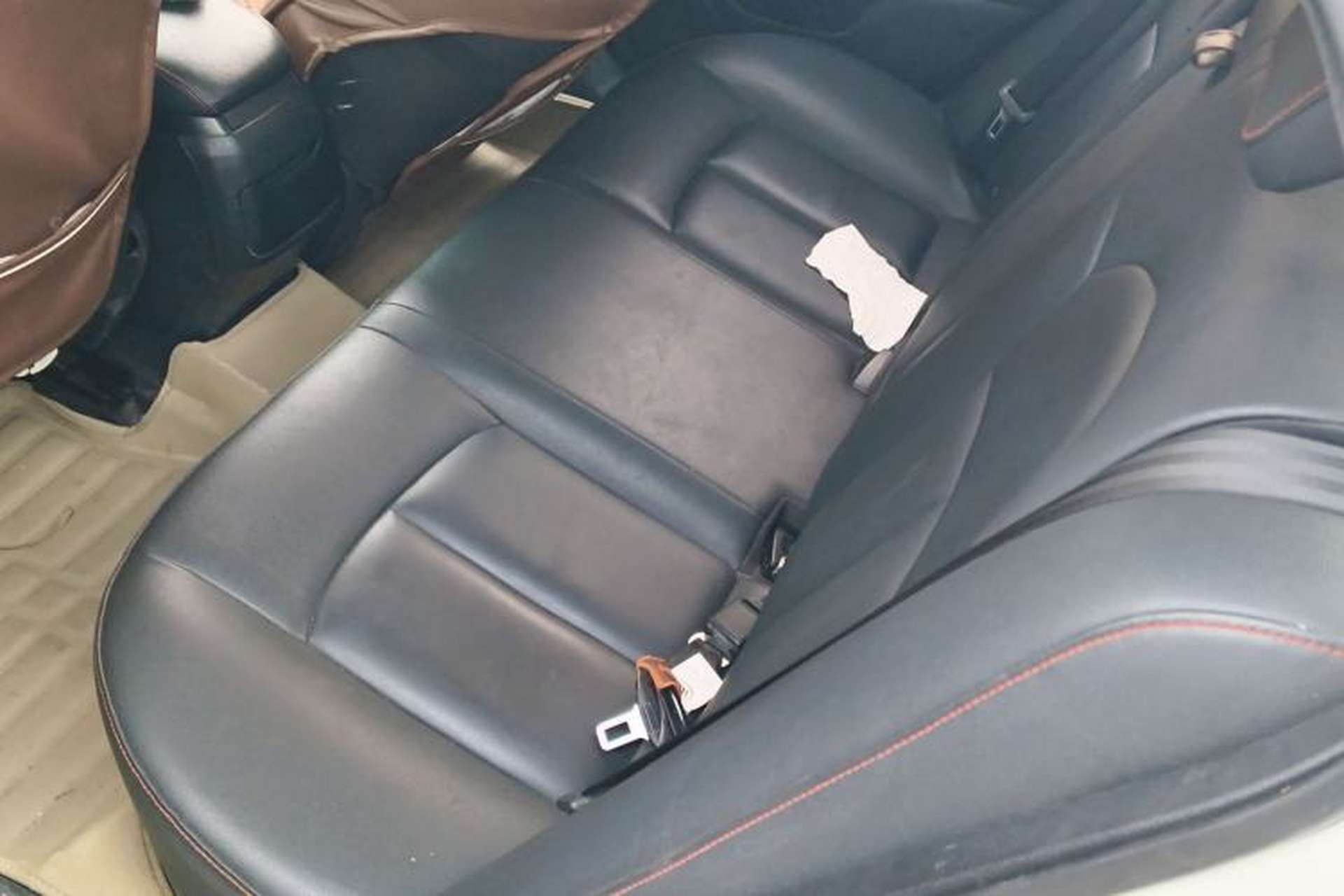Used Bestune B70 2014 2.0L automatic luxury version Left Rear Seat