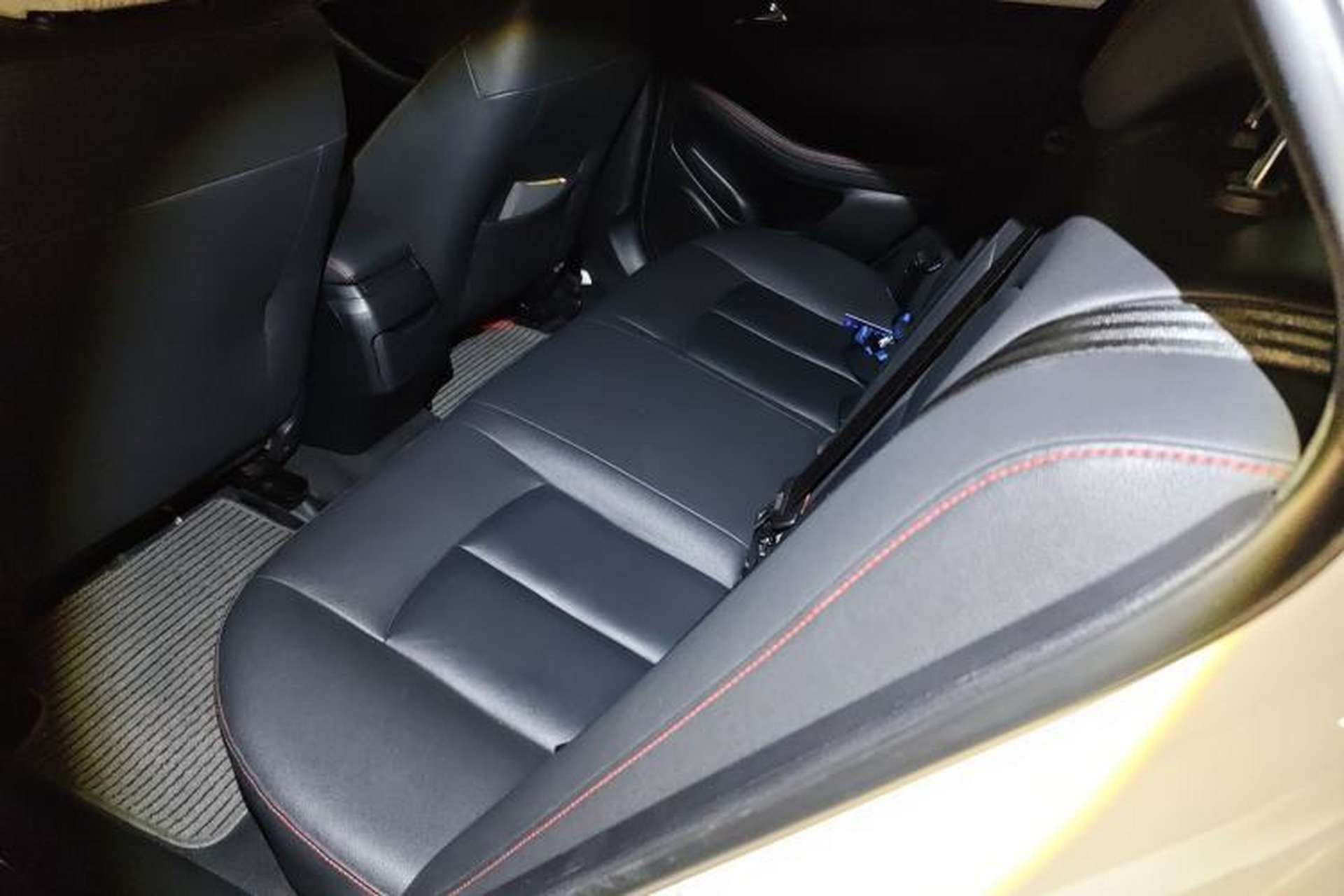 Used Bestune B70 2014 2.0L automatic luxury version Left Rear Seat