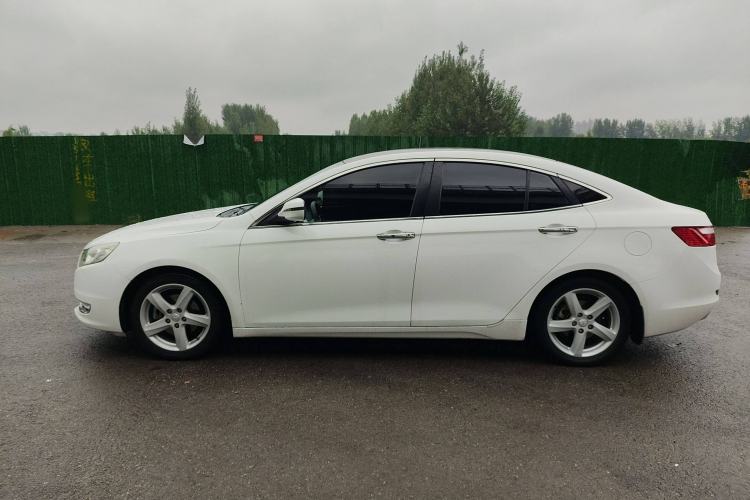 Used Bestune B70 2014 2.0L automatic comfort version Left Side