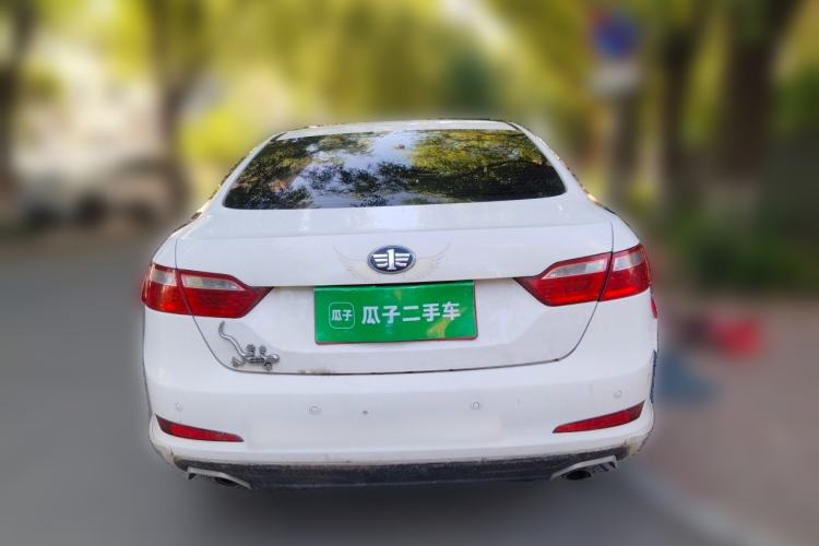 Used Bestune B70 2014 2.0L manual luxury version Rear