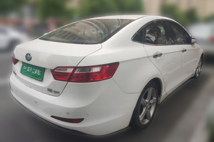 Used Bestune B70 2014 2.0L automatic comfort version Rear Right 45 Deg