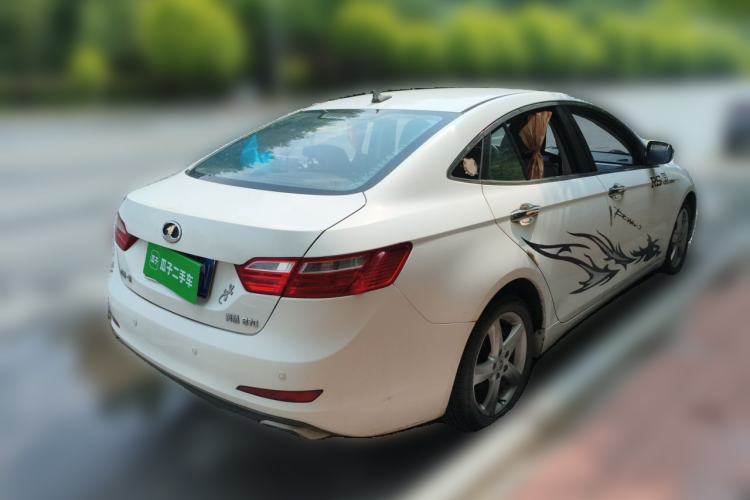 Used Bestune B70 2014 2.0L automatic luxury version Rear Right 45 Deg