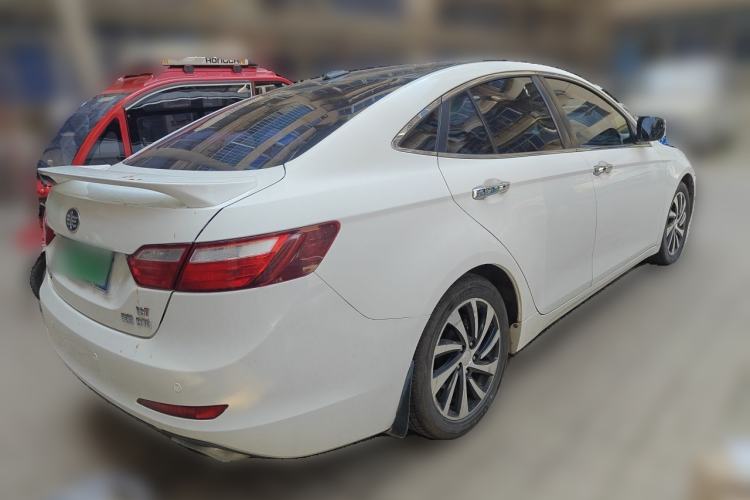 Used Bestune B70 2014 1.8T Automatic Sport Premium Edition Rear Right 45 Deg
