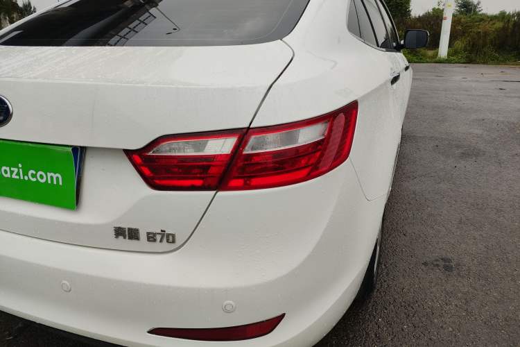 Used Bestune B70 2014 2.0L automatic comfort version Right Rear Taillight