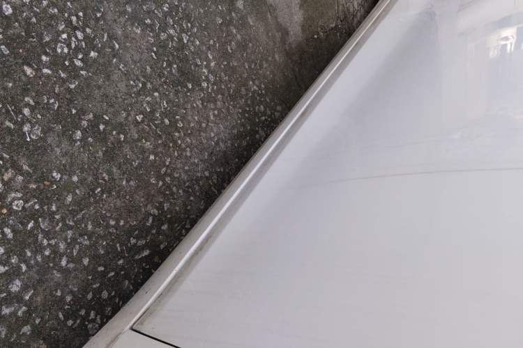 Used Bestune B70 2014 2.0L automatic comfort version Right Side Sill