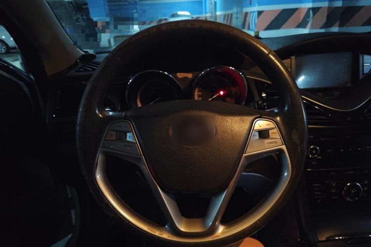 Used Bestune B70 2014 2.0L manual luxury version Steering Wheel