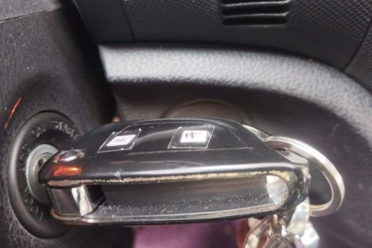 Used Bestune B70 2014 2.0L automatic comfort version Vehicle Key